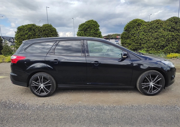 Ford Focus cena 23900 przebieg: 185000, rok produkcji 2014 z Szczecin małe 254